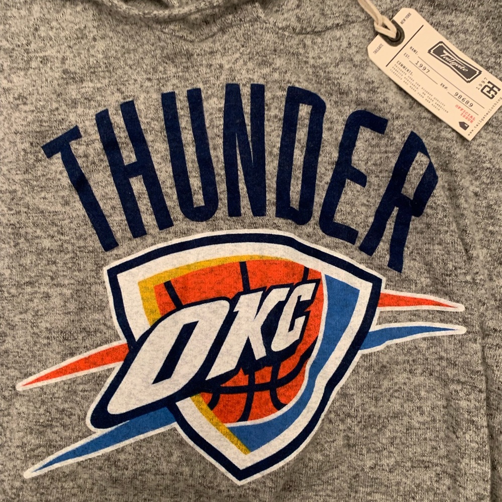 Tailgate (American Eagle) Slouchy Gray Swearshirt